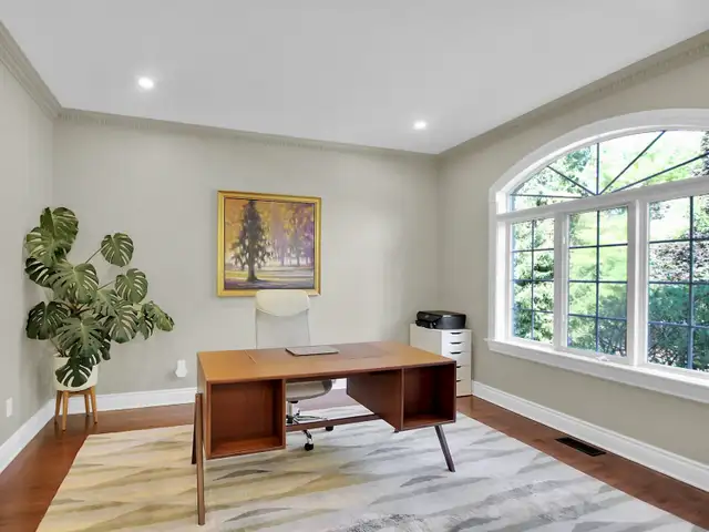 Beautiful bungalow in Greely for sale - 6196 Elkwood Dr - Photo 5