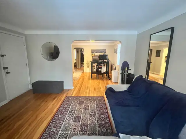 Spacious 2BR Wellington West / Tunneys Pasture April 1 - Photo 3