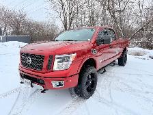 2016 Nissan Titan XD Pro4X edition fully loaded