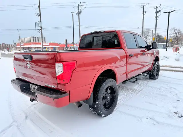 2016 Nissan Titan XD Pro4X edition fully loaded - Photo 4