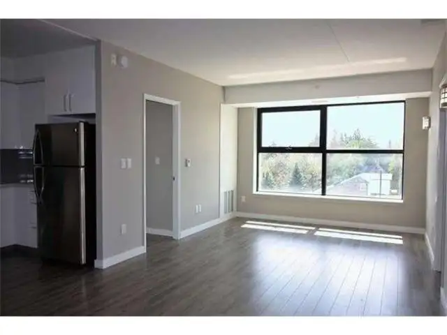 ROOM FOR RENT FOR STUDENTS  IN  GUELPH - Photo 7