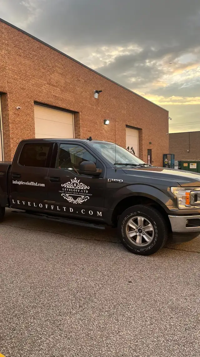 We put your logo on your car! - Photo 5