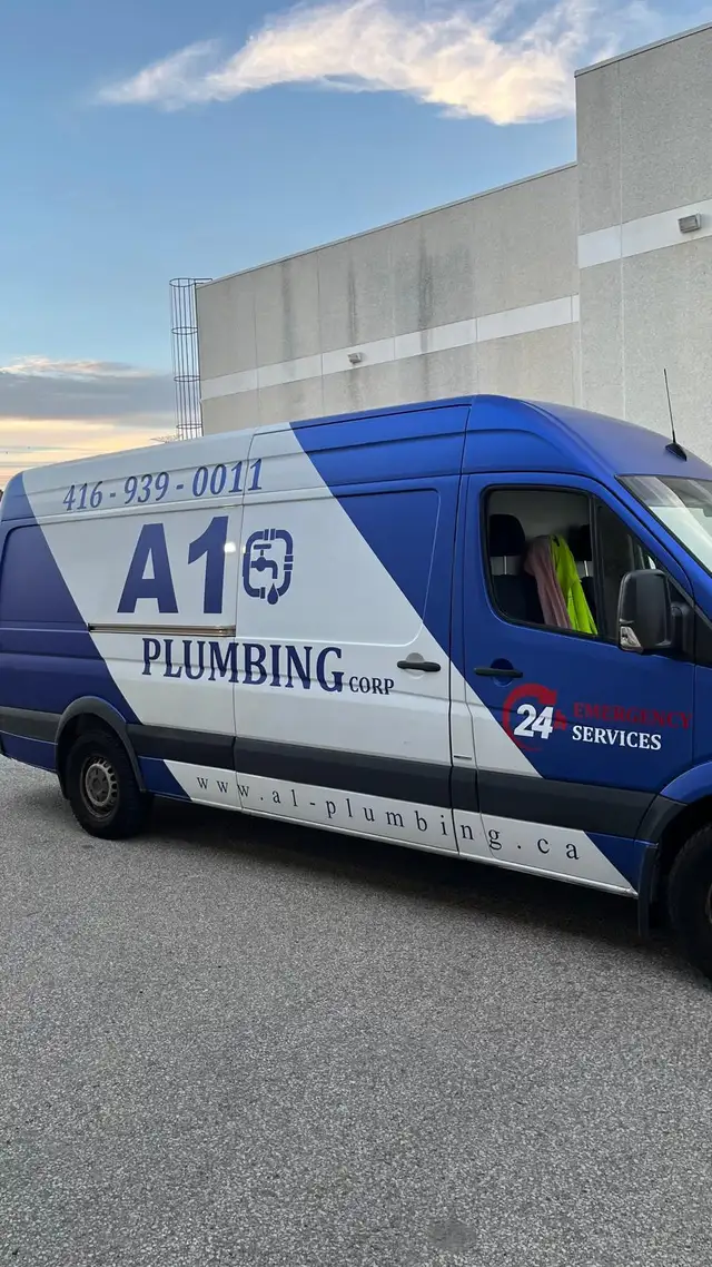 We put your logo on your car! - Photo 6