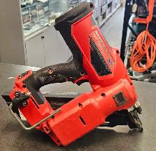 Milwaukee Framing Nailer TOOL ONLY - Photo 2