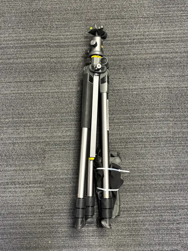 Vanguard Alta pro 2  263AB100 Tripod with bag - Photo 2