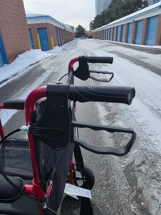 Drive Transport Chair - Great condition - Free Delivery - Photo 3