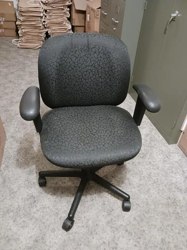 Chaise de d'ordinateur