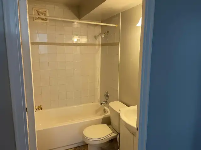 1 or 2 Bedroom Apartment For Rent - Photo 8
