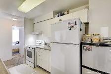 2 Bedroom 2 Bath Condo In Mississauga for Sale at $450,000 - Photo 6