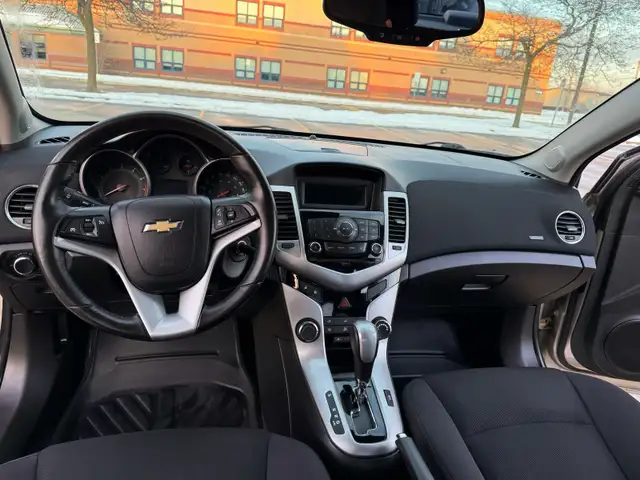 2014 Cruze for sale - Photo 9