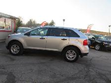 2012 Ford Edge SE - Photo 10