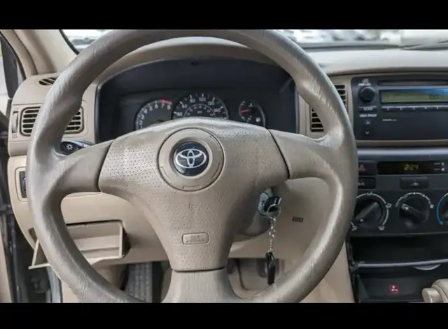 2003 Toyota Corolla - Photo 6