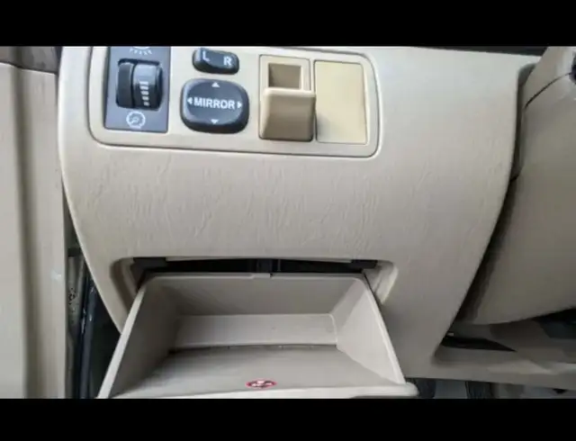 2003 Toyota Corolla - Photo 8