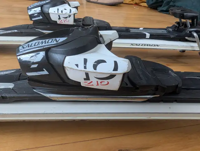 Salomon 24 Hours Racing Skis - 170cm - Good Condition!! - Photo 4