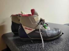 men's cross country skis