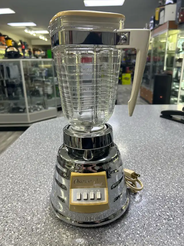 Osterizer imperial CHR 1960s blender