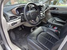 2017 Chrysler Pacifica Touring L 101650Km in excellent condition - Photo 6