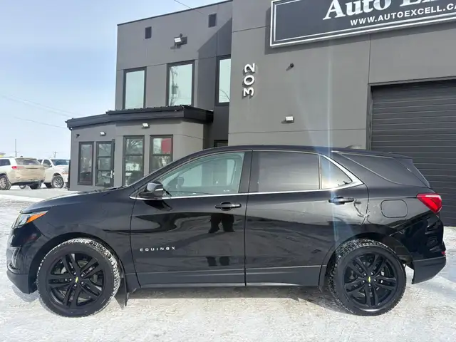 2020 CHEVROLET EQUINOX LT - LEATHER SEATS - BACK-UP CAMERA - AWD - Photo 2