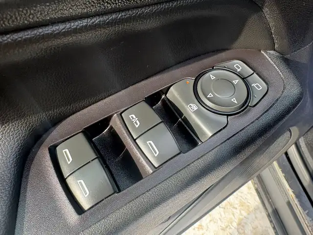 2020 CHEVROLET EQUINOX LT - LEATHER SEATS - BACK-UP CAMERA - AWD - Photo 15