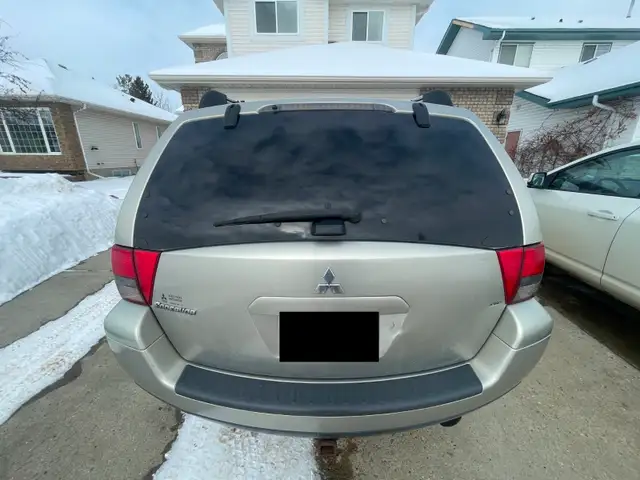 2006 Mitsubishi Endeavor Limited AWD (204,000 km) - Photo 3