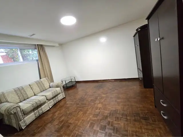 BASEMENT APARTMENT FOR RENT - Photo 4