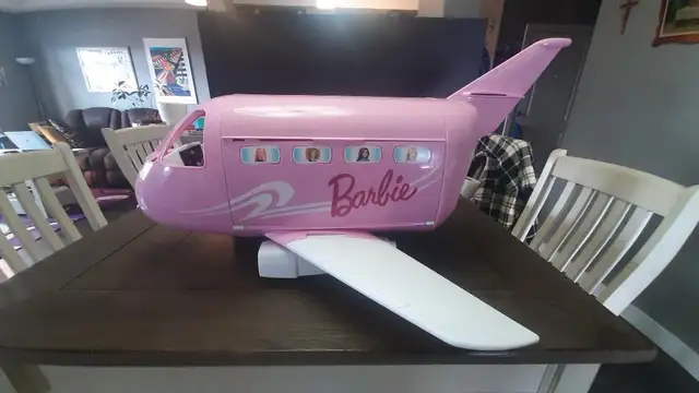 Barbie Dream Plane Playset! In excellent shape! - Photo 5