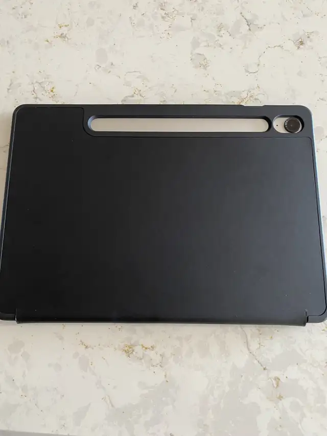 Samsung Galaxy Tab S9 FE, $340 - Photo 2