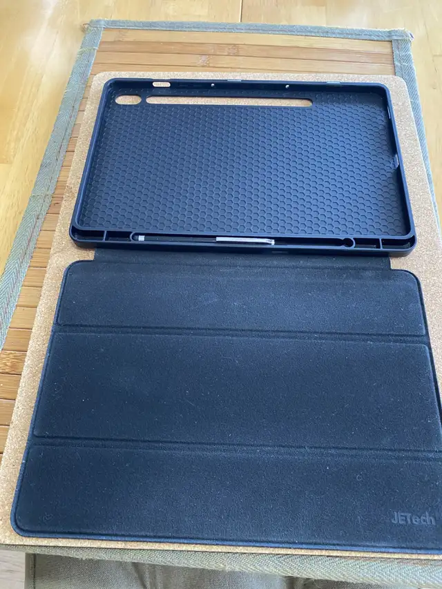 Samsung Galaxy Tab S9 FE, $340 - Photo 7