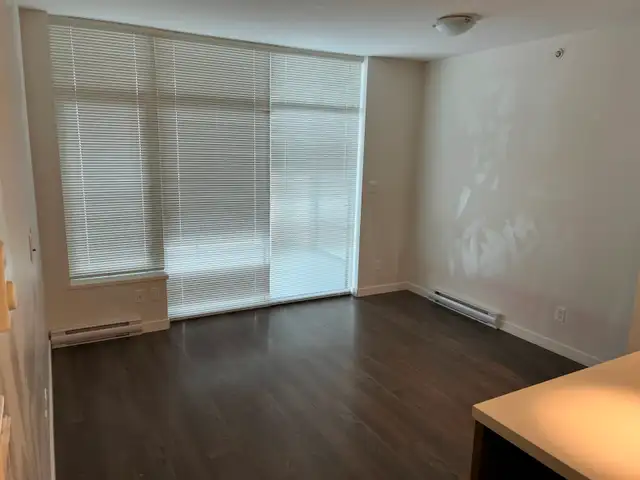 Beautiful 1bedroom in Coquitlam for rent - Photo 2