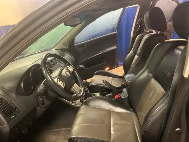 2005 Nissan  Altima SER - Photo 5