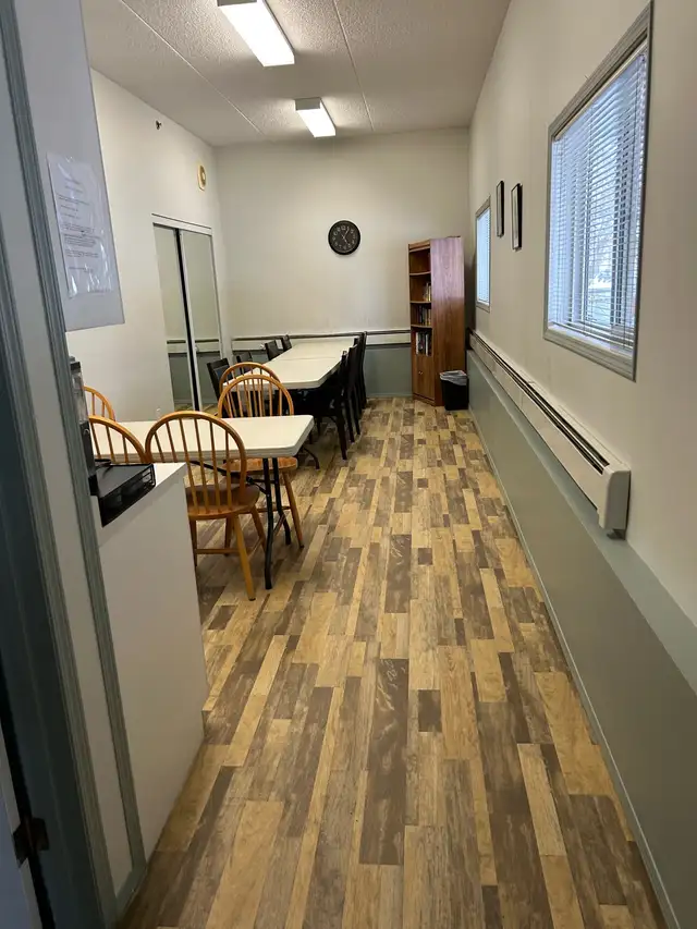 Selling Condo! 1175 Humbold, SK please text 306-320-1094. Thank