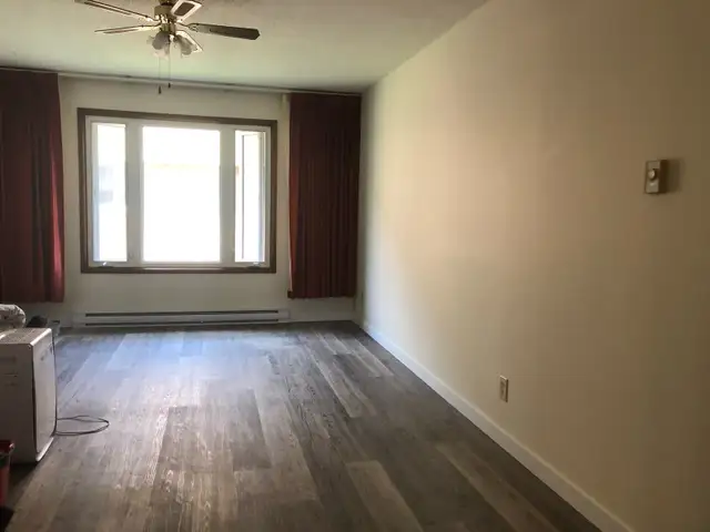 Cozy Spacious 2 Bdrm - Photo 6