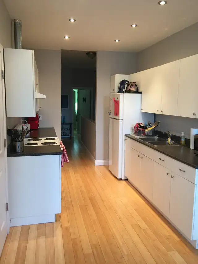 2 Bedroom Unit for Rent - Photo 3