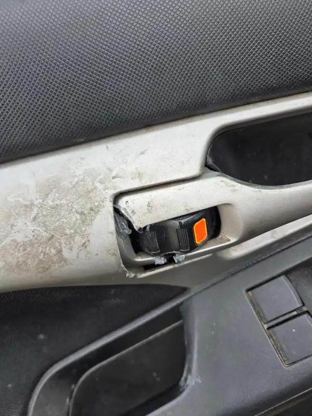 2009 pontiac vibe - Photo 5