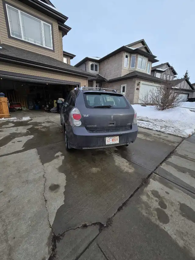 2009 pontiac vibe - Photo 9