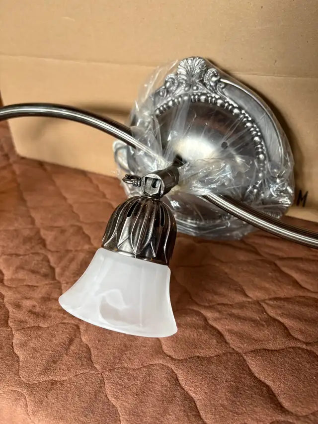 Ceiling Track Light by Signature M&M - Photo 4