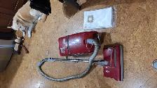 FREE - Vacuum Cleaner for parts