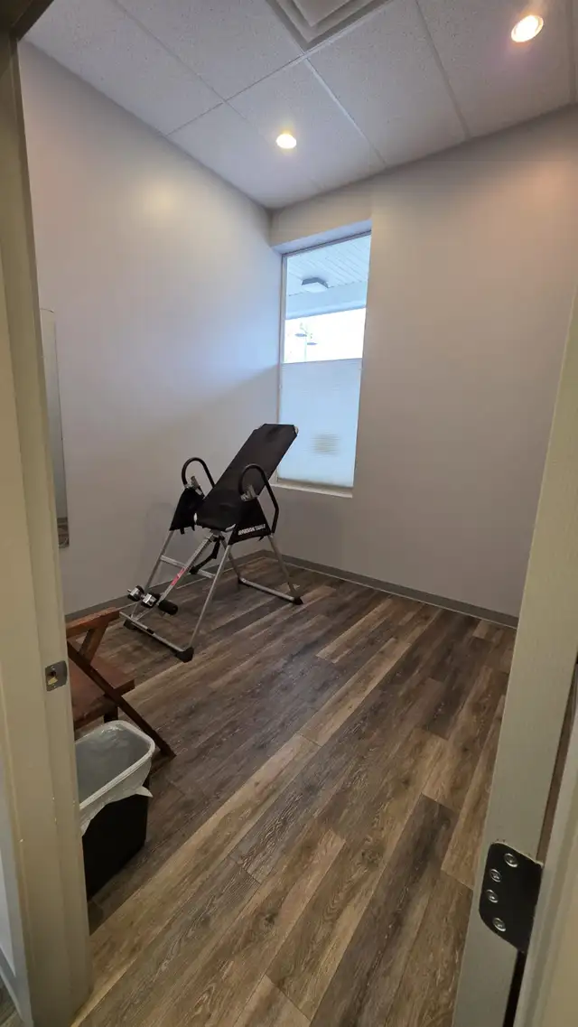 718 Sydney Avenue  - Room for Rent at Back to Health