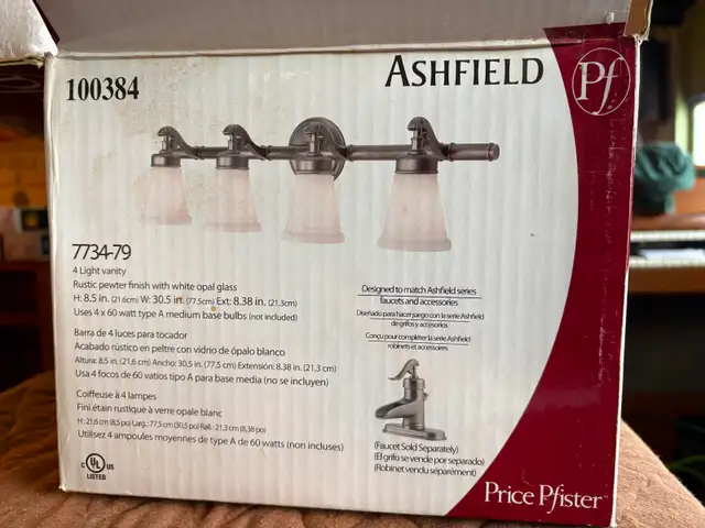 Stunning Brand New Track Wall Light - Photo 2