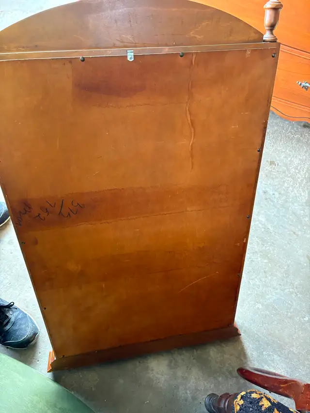 Beautiful Old Mirror - Photo 5