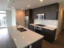 3-Bed   1 Big Den Penthouse Unit at Capstan Village for Rent! - Photo 3