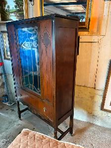 Old Display Cabinet - Photo 2
