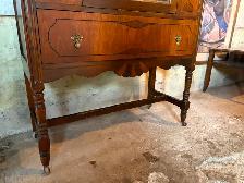 Old Display Cabinet - Photo 5