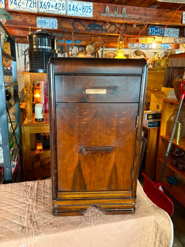 Tall Thin Side Table