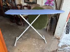 Ironing Board - Photo 6