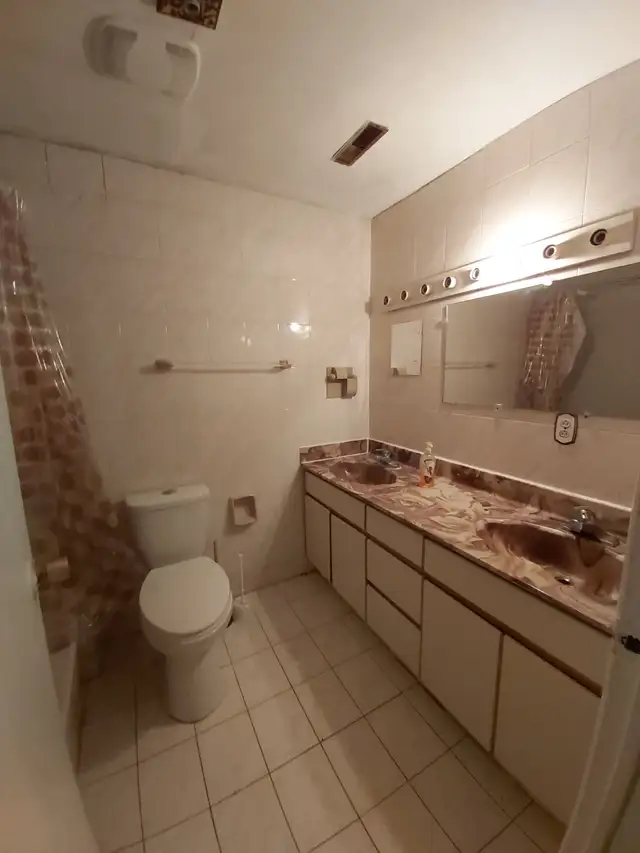 ROOMS for rent in NEWLY RENOVATED BASEMENT - Photo 16