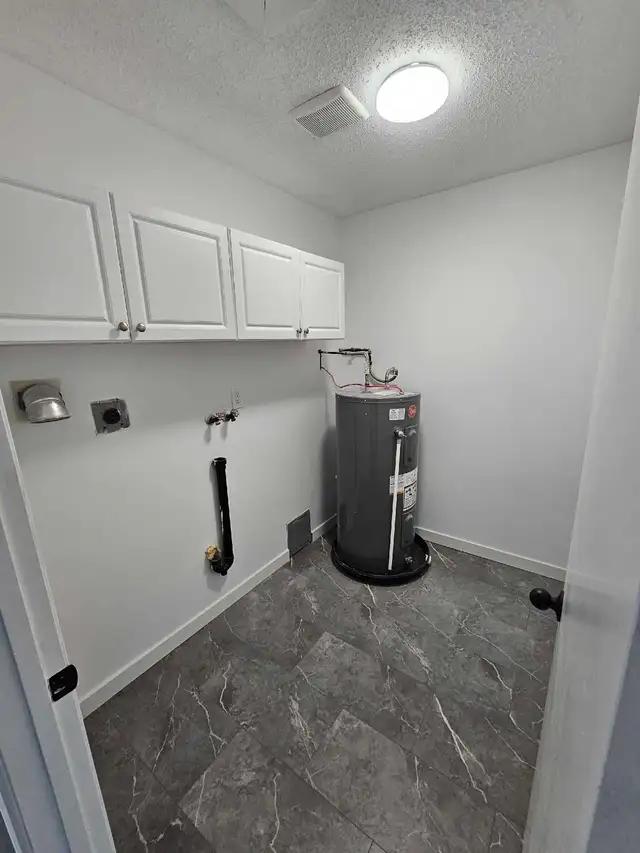 Fully Renovated - 2 Bedroom Apartment for Rent March 1st - Photo 7