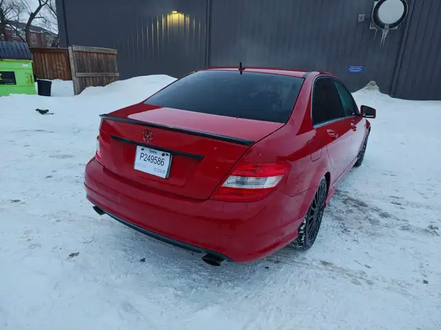 192K 2010 Mercedes Benz C250 AWD 2.5 Auto Sedan - Photo 4