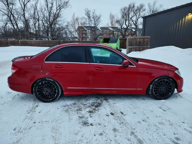 192K 2010 Mercedes Benz C250 AWD 2.5 Auto Sedan - Photo 5