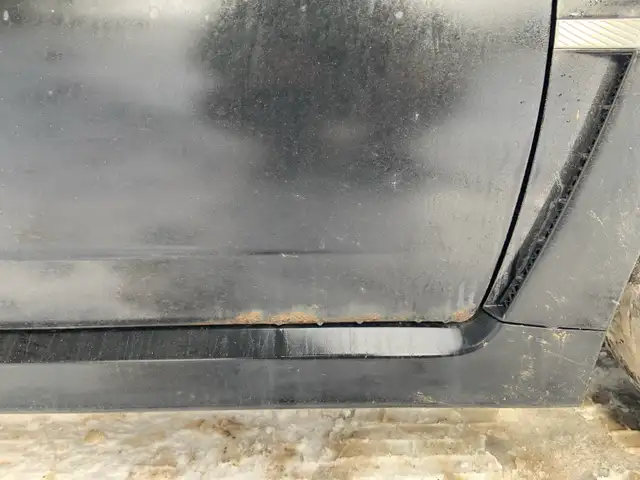 2011 Subaru WRX - Photo 9